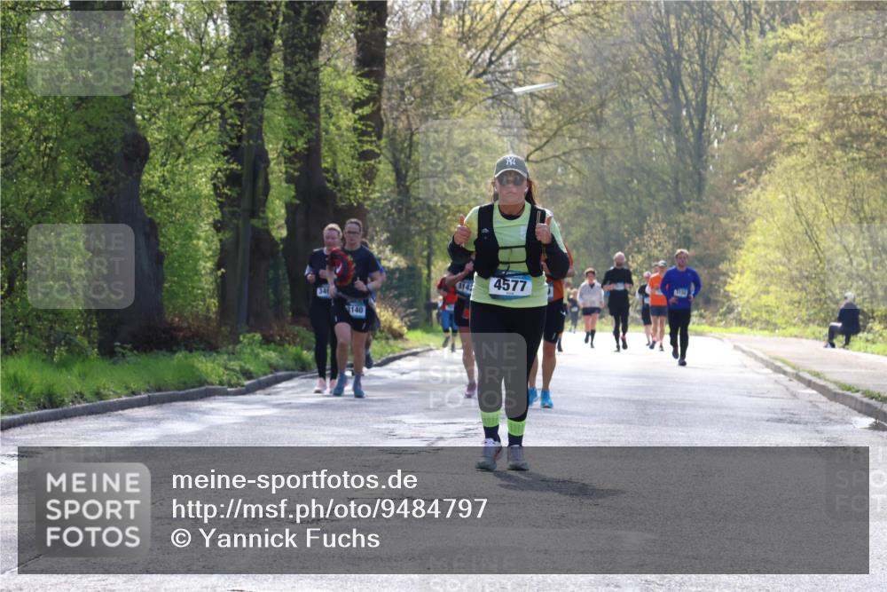 12.04.2026 - 45. Internationalen Wilhelmsburger Insellauf Yannick Fuchs http://msf.ph/oto/9484797 12.04.2026 10:46:19 Laufen 346, 3140, 3142, 4577 meine-sportfotos.de
