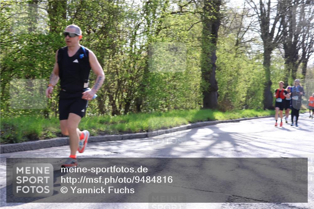 12.04.2026 - 45. Internationalen Wilhelmsburger Insellauf Yannick Fuchs http://msf.ph/oto/9484816 12.04.2026 10:33:59 Laufen  meine-sportfotos.de