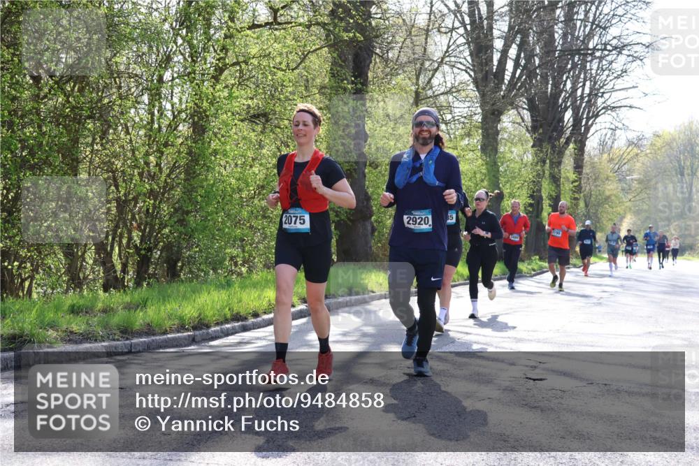 12.04.2026 - 45. Internationalen Wilhelmsburger Insellauf Yannick Fuchs http://msf.ph/oto/9484858 12.04.2026 10:34:02 Laufen 2075, 2920, 35, 3480, 2190 meine-sportfotos.de