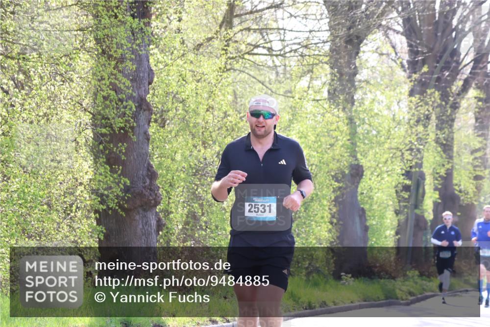 12.04.2026 - 45. Internationalen Wilhelmsburger Insellauf Yannick Fuchs http://msf.ph/oto/9484885 12.04.2026 10:27:30 Laufen 2531 meine-sportfotos.de