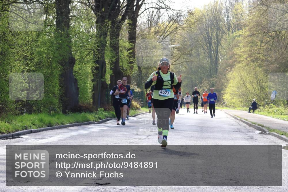 12.04.2026 - 45. Internationalen Wilhelmsburger Insellauf Yannick Fuchs http://msf.ph/oto/9484891 12.04.2026 10:46:20 Laufen 3140, 4577 meine-sportfotos.de