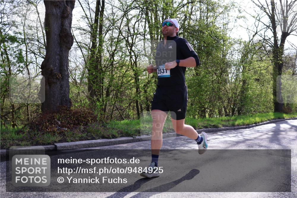 12.04.2026 - 45. Internationalen Wilhelmsburger Insellauf Yannick Fuchs http://msf.ph/oto/9484925 12.04.2026 10:27:33 Laufen 2531 meine-sportfotos.de