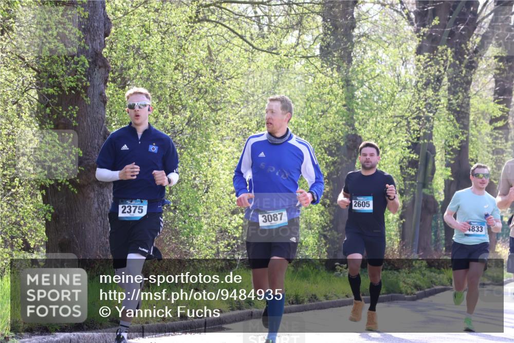 12.04.2026 - 45. Internationalen Wilhelmsburger Insellauf Yannick Fuchs http://msf.ph/oto/9484935 12.04.2026 10:27:36 Laufen 2375, 3087, 2605, 4833 meine-sportfotos.de