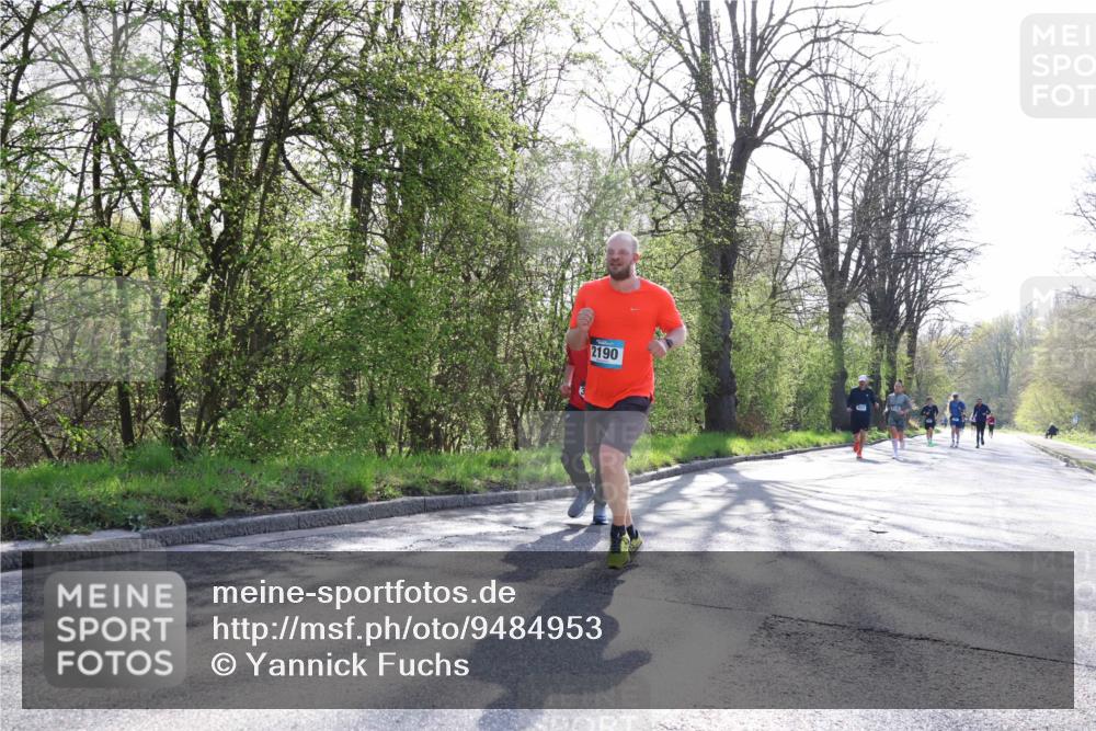 12.04.2026 - 45. Internationalen Wilhelmsburger Insellauf Yannick Fuchs http://msf.ph/oto/9484953 12.04.2026 10:34:08 Laufen 2190 meine-sportfotos.de