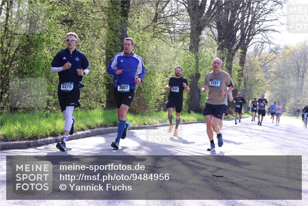 12.04.2026 - 45. Internationalen Wilhelmsburger Insellauf Yannick Fuchs http://msf.ph/oto/9484956 12.04.2026 10:27:38 Laufen 2375, 3087, 2605, 5251, 1386 meine-sportfotos.de
