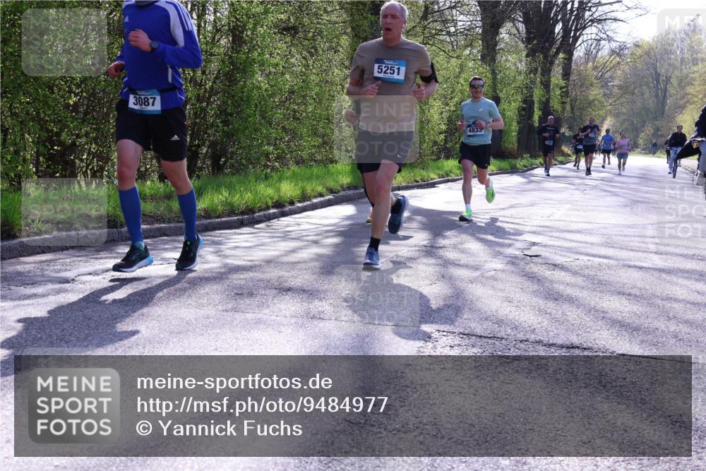 12.04.2026 - 45. Internationalen Wilhelmsburger Insellauf Yannick Fuchs http://msf.ph/oto/9484977 12.04.2026 10:27:40 Laufen 3087, 5251, 4833 meine-sportfotos.de