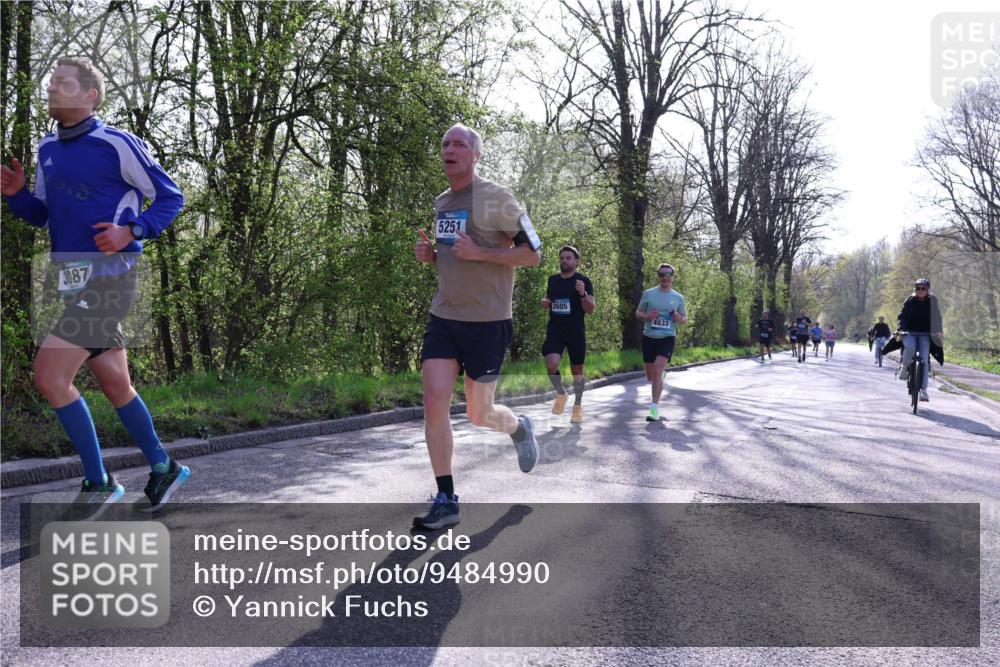 12.04.2026 - 45. Internationalen Wilhelmsburger Insellauf Yannick Fuchs http://msf.ph/oto/9484990 12.04.2026 10:27:41 Laufen 3087, 5251, 2605, 4833 meine-sportfotos.de