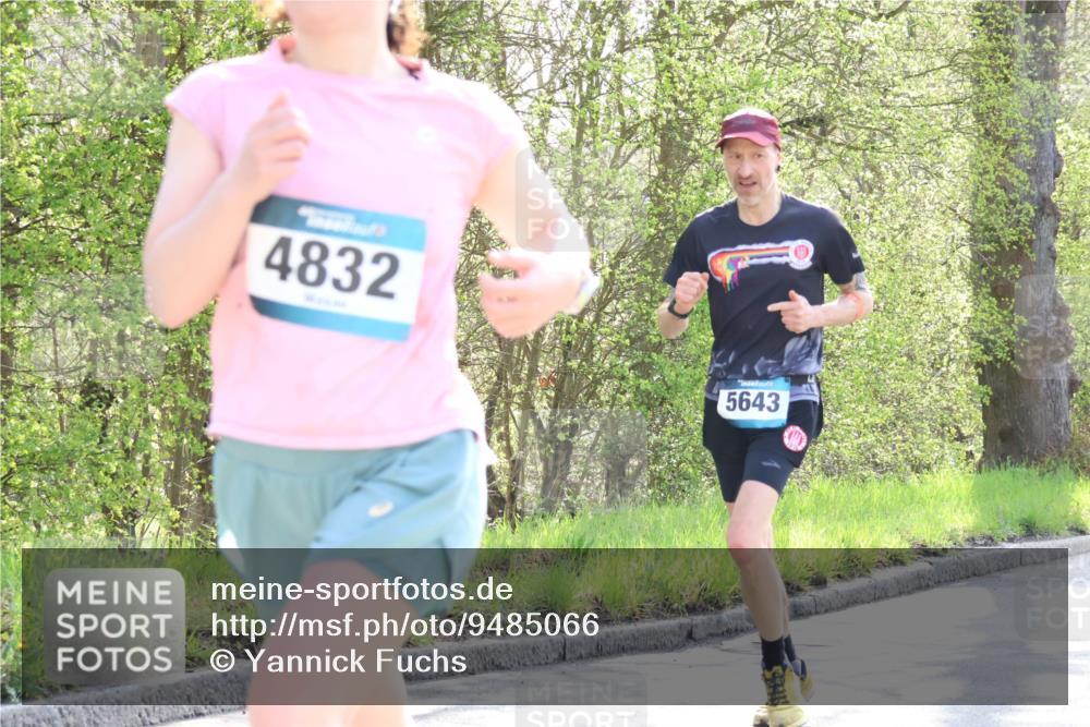 12.04.2026 - 45. Internationalen Wilhelmsburger Insellauf Yannick Fuchs http://msf.ph/oto/9485066 12.04.2026 10:27:50 Laufen 4832, 5643 meine-sportfotos.de