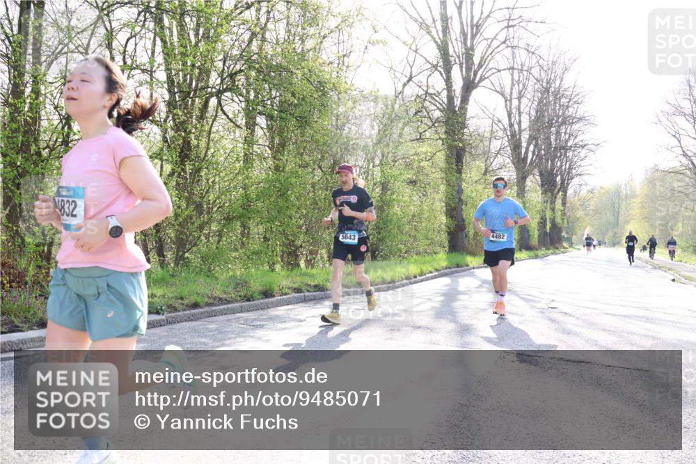 12.04.2026 - 45. Internationalen Wilhelmsburger Insellauf Yannick Fuchs http://msf.ph/oto/9485071 12.04.2026 10:27:50 Laufen 4832, 5643, 4482 meine-sportfotos.de