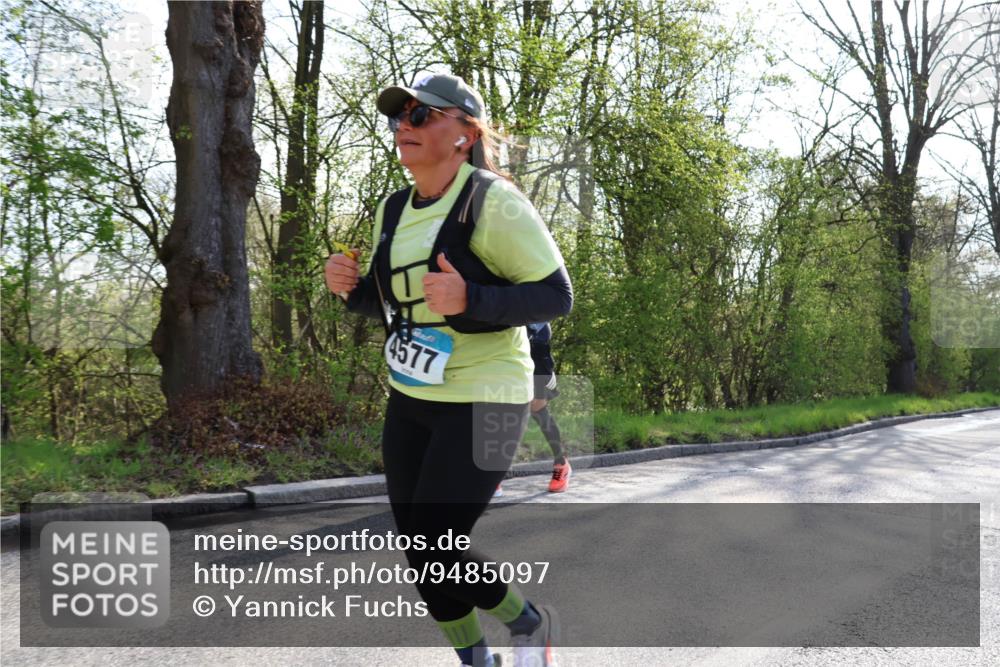 12.04.2026 - 45. Internationalen Wilhelmsburger Insellauf Yannick Fuchs http://msf.ph/oto/9485097 12.04.2026 10:46:25 Laufen 4577 meine-sportfotos.de