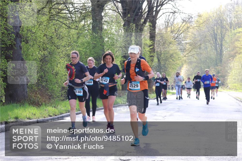 12.04.2026 - 45. Internationalen Wilhelmsburger Insellauf Yannick Fuchs http://msf.ph/oto/9485102 12.04.2026 10:46:26 Laufen 3140, 3468, 3142, 2529 meine-sportfotos.de