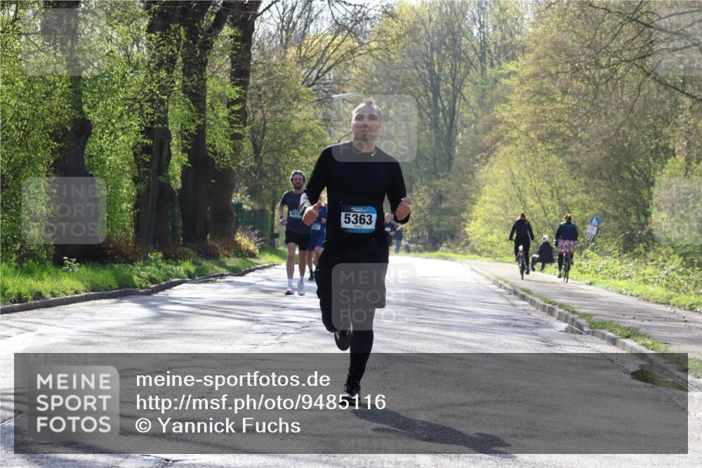 12.04.2026 - 45. Internationalen Wilhelmsburger Insellauf Yannick Fuchs http://msf.ph/oto/9485116 12.04.2026 10:27:55 Laufen 4013, 5363 meine-sportfotos.de