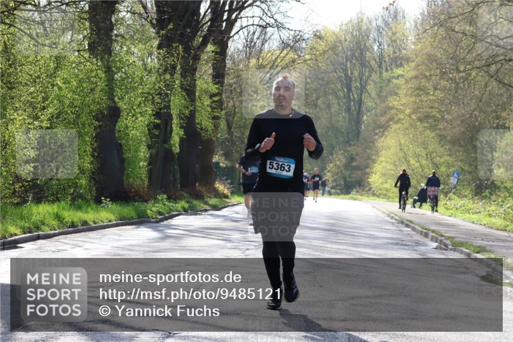 12.04.2026 - 45. Internationalen Wilhelmsburger Insellauf Yannick Fuchs http://msf.ph/oto/9485121 12.04.2026 10:27:56 Laufen 5363, 4013 meine-sportfotos.de