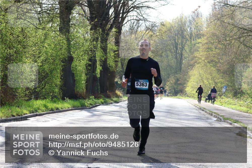 12.04.2026 - 45. Internationalen Wilhelmsburger Insellauf Yannick Fuchs http://msf.ph/oto/9485126 12.04.2026 10:27:56 Laufen 5363 meine-sportfotos.de