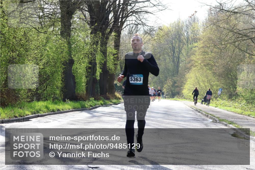 12.04.2026 - 45. Internationalen Wilhelmsburger Insellauf Yannick Fuchs http://msf.ph/oto/9485129 12.04.2026 10:27:56 Laufen 5363 meine-sportfotos.de