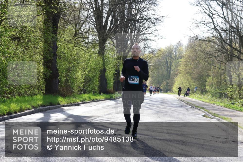 12.04.2026 - 45. Internationalen Wilhelmsburger Insellauf Yannick Fuchs http://msf.ph/oto/9485138 12.04.2026 10:27:57 Laufen 5363 meine-sportfotos.de