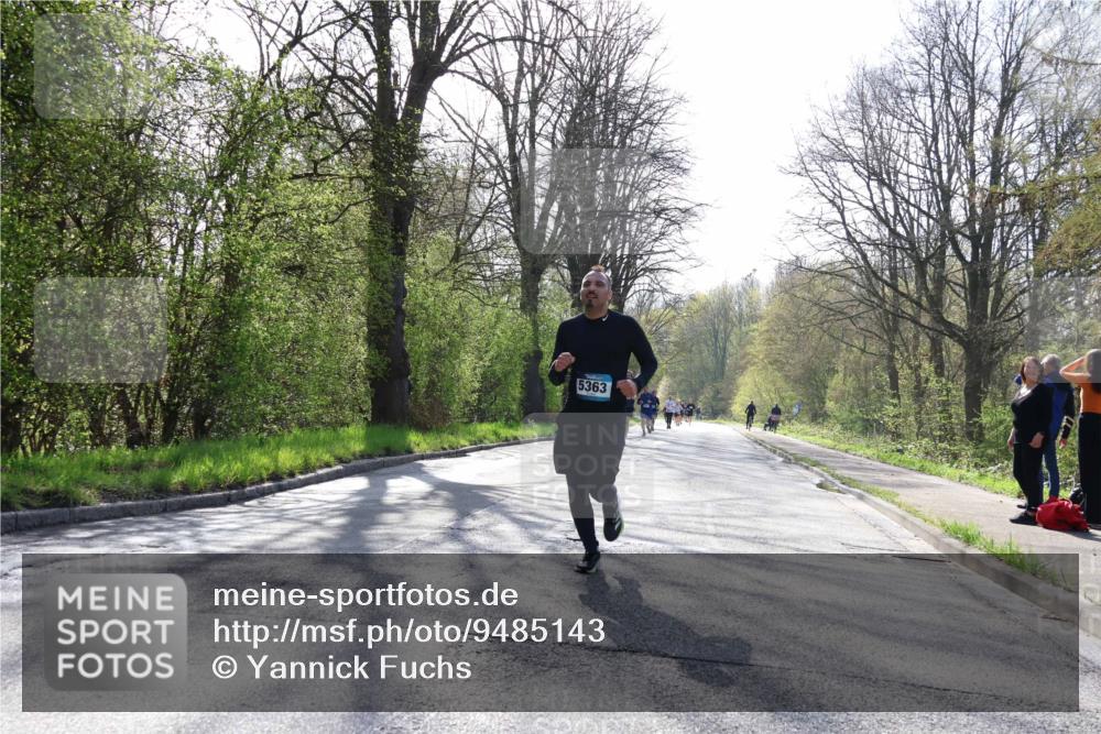 12.04.2026 - 45. Internationalen Wilhelmsburger Insellauf Yannick Fuchs http://msf.ph/oto/9485143 12.04.2026 10:27:57 Laufen 5363 meine-sportfotos.de