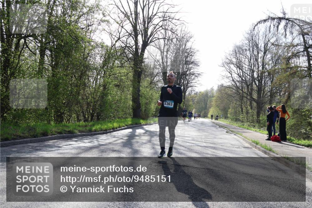 12.04.2026 - 45. Internationalen Wilhelmsburger Insellauf Yannick Fuchs http://msf.ph/oto/9485151 12.04.2026 10:27:58 Laufen 5363 meine-sportfotos.de