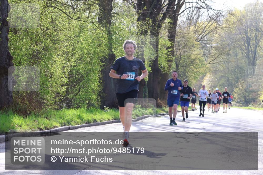 12.04.2026 - 45. Internationalen Wilhelmsburger Insellauf Yannick Fuchs http://msf.ph/oto/9485179 12.04.2026 10:28:01 Laufen 013, 5331, 4063, 1214 meine-sportfotos.de
