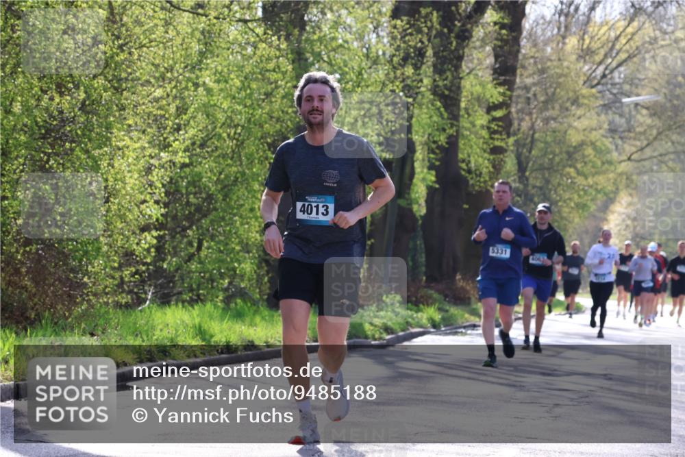 12.04.2026 - 45. Internationalen Wilhelmsburger Insellauf Yannick Fuchs http://msf.ph/oto/9485188 12.04.2026 10:28:02 Laufen 4013, 5331, 4043 meine-sportfotos.de