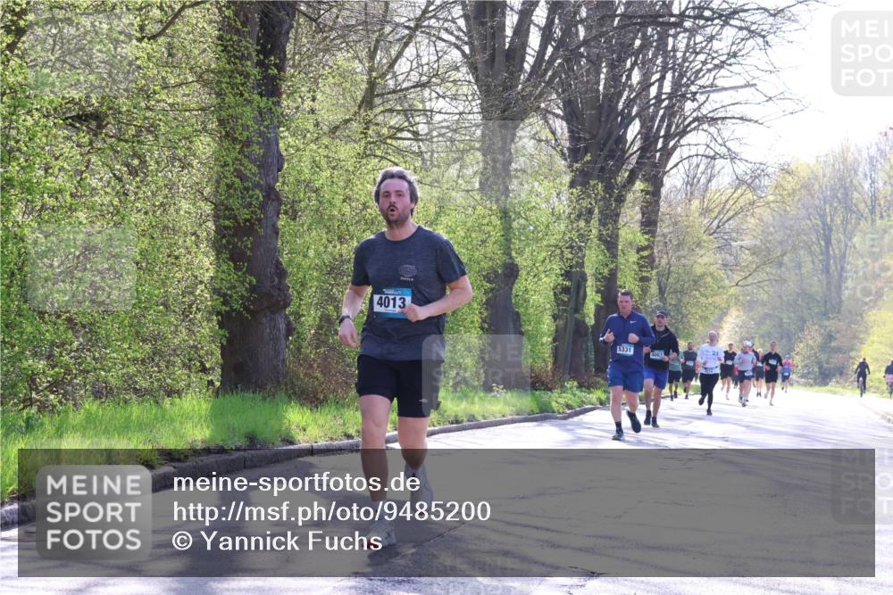 12.04.2026 - 45. Internationalen Wilhelmsburger Insellauf Yannick Fuchs http://msf.ph/oto/9485200 12.04.2026 10:28:03 Laufen 4013, 5331, 4063 meine-sportfotos.de