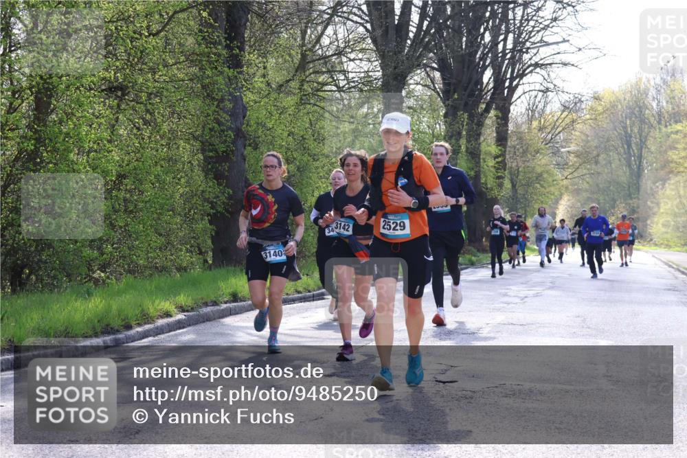 12.04.2026 - 45. Internationalen Wilhelmsburger Insellauf Yannick Fuchs http://msf.ph/oto/9485250 12.04.2026 10:46:27 Laufen 3140, 34, 3142, 2529, 3150 meine-sportfotos.de