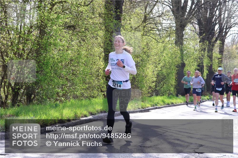 12.04.2026 - 45. Internationalen Wilhelmsburger Insellauf Yannick Fuchs http://msf.ph/oto/9485286 12.04.2026 10:28:14 Laufen 2, 24, 3214, 3066, 3911, 5289 meine-sportfotos.de
