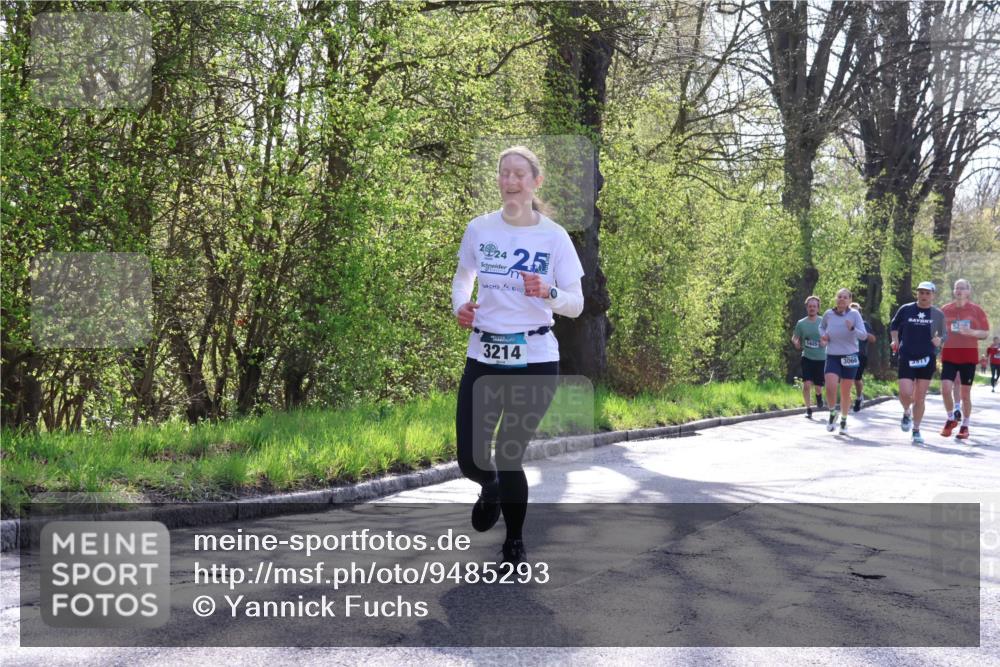 12.04.2026 - 45. Internationalen Wilhelmsburger Insellauf Yannick Fuchs http://msf.ph/oto/9485293 12.04.2026 10:28:14 Laufen 20024, 25, 3214, 5200, 1405, 3066 meine-sportfotos.de
