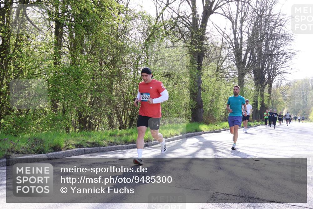 12.04.2026 - 45. Internationalen Wilhelmsburger Insellauf Yannick Fuchs http://msf.ph/oto/9485300 12.04.2026 10:34:39 Laufen 5563 meine-sportfotos.de