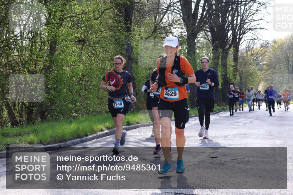 12.04.2026 - 45. Internationalen Wilhelmsburger Insellauf Yannick Fuchs http://msf.ph/oto/9485301 12.04.2026 10:46:28 Laufen 3140, 42, 34, 2529, 2553 meine-sportfotos.de