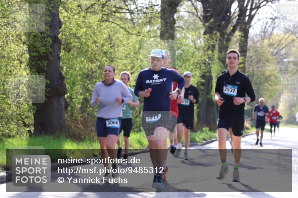 12.04.2026 - 45. Internationalen Wilhelmsburger Insellauf Yannick Fuchs http://msf.ph/oto/9485312 12.04.2026 10:28:17 Laufen 3066, 2537 meine-sportfotos.de