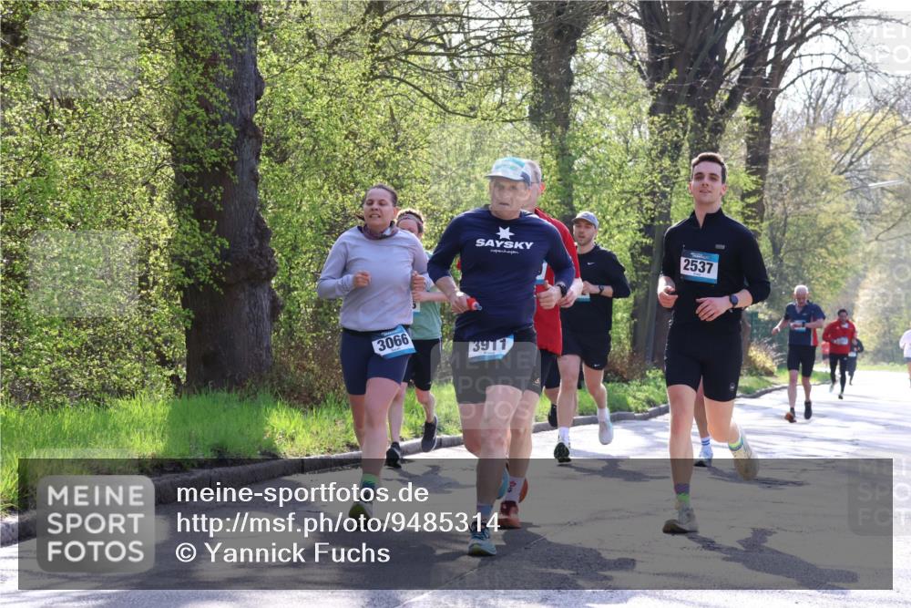 12.04.2026 - 45. Internationalen Wilhelmsburger Insellauf Yannick Fuchs http://msf.ph/oto/9485314 12.04.2026 10:28:17 Laufen 2537, 3066, 3911 meine-sportfotos.de