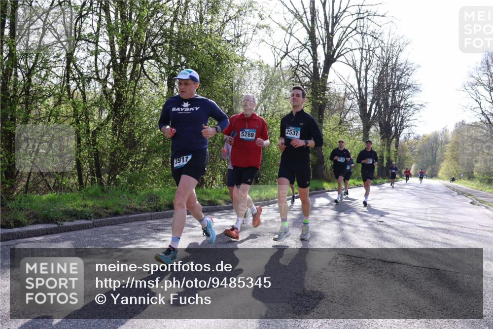 12.04.2026 - 45. Internationalen Wilhelmsburger Insellauf Yannick Fuchs http://msf.ph/oto/9485345 12.04.2026 10:28:19 Laufen 3917, 5289, 2537, 5732 meine-sportfotos.de