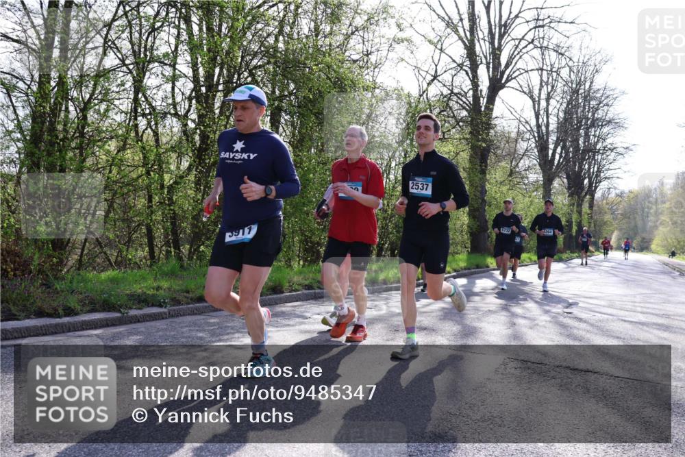 12.04.2026 - 45. Internationalen Wilhelmsburger Insellauf Yannick Fuchs http://msf.ph/oto/9485347 12.04.2026 10:28:20 Laufen 2537, 5911, 5732, 1264 meine-sportfotos.de