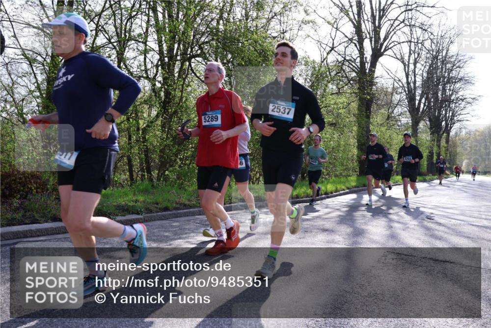 12.04.2026 - 45. Internationalen Wilhelmsburger Insellauf Yannick Fuchs http://msf.ph/oto/9485351 12.04.2026 10:28:20 Laufen 5289, 2537, 5405, 4264 meine-sportfotos.de