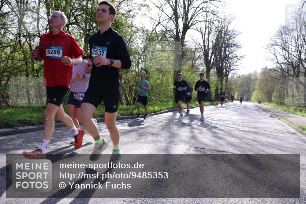 12.04.2026 - 45. Internationalen Wilhelmsburger Insellauf Yannick Fuchs http://msf.ph/oto/9485353 12.04.2026 10:28:20 Laufen 5289, 2537, 3066, 4264, 5732 meine-sportfotos.de