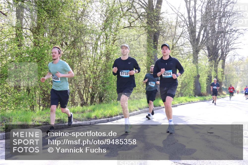12.04.2026 - 45. Internationalen Wilhelmsburger Insellauf Yannick Fuchs http://msf.ph/oto/9485358 12.04.2026 10:28:21 Laufen 5405, 5732, 3043, 4264, 5521 meine-sportfotos.de