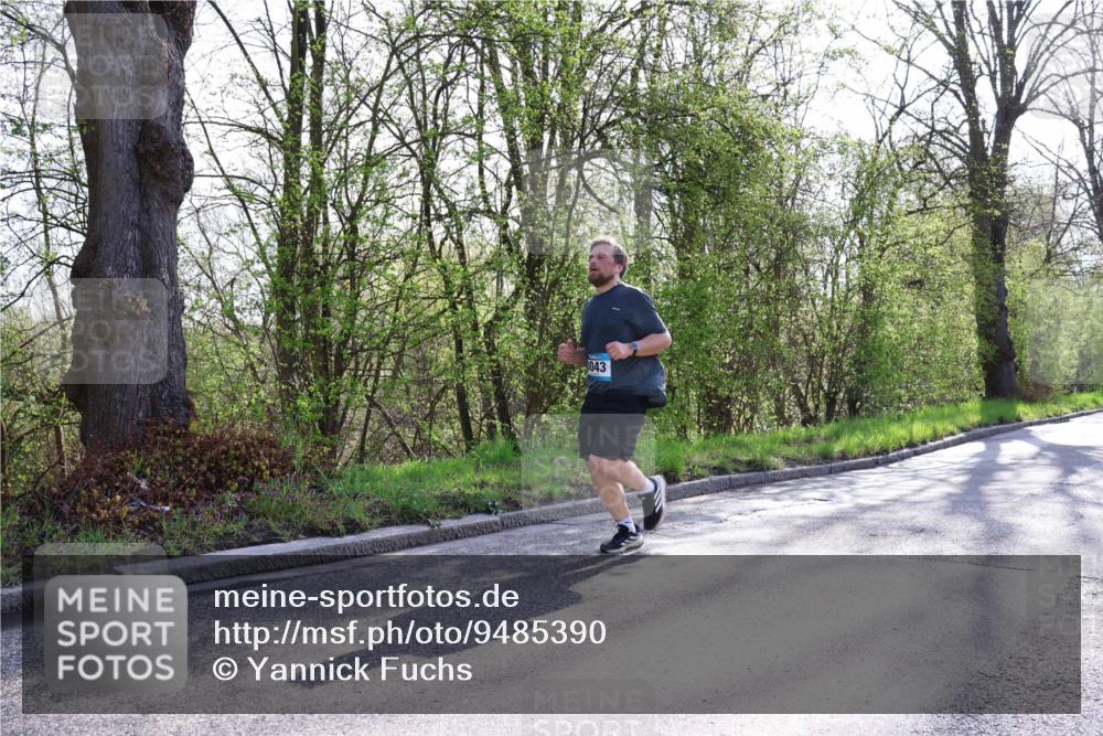12.04.2026 - 45. Internationalen Wilhelmsburger Insellauf Yannick Fuchs http://msf.ph/oto/9485390 12.04.2026 10:28:23 Laufen 8043 meine-sportfotos.de