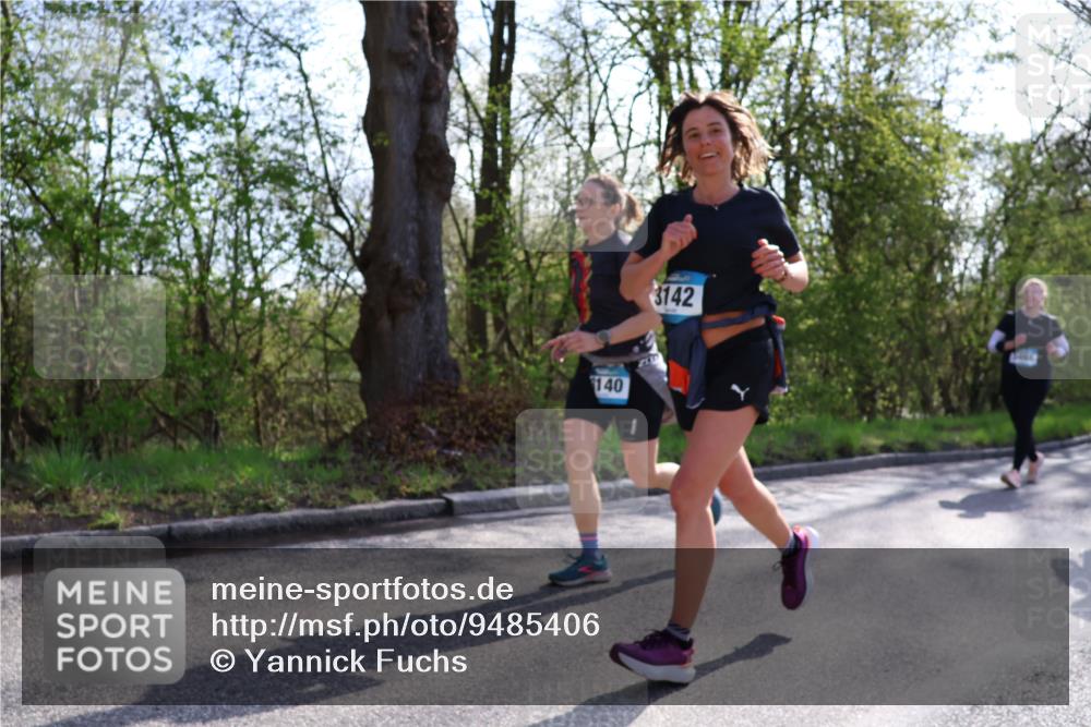 12.04.2026 - 45. Internationalen Wilhelmsburger Insellauf Yannick Fuchs http://msf.ph/oto/9485406 12.04.2026 10:46:31 Laufen 140, 142 meine-sportfotos.de