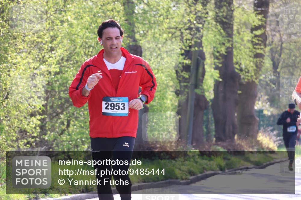 12.04.2026 - 45. Internationalen Wilhelmsburger Insellauf Yannick Fuchs http://msf.ph/oto/9485444 12.04.2026 10:28:30 Laufen 2953 meine-sportfotos.de