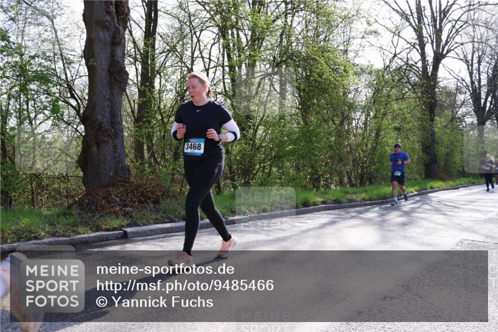 12.04.2026 - 45. Internationalen Wilhelmsburger Insellauf Yannick Fuchs http://msf.ph/oto/9485466 12.04.2026 10:46:33 Laufen 3468 meine-sportfotos.de