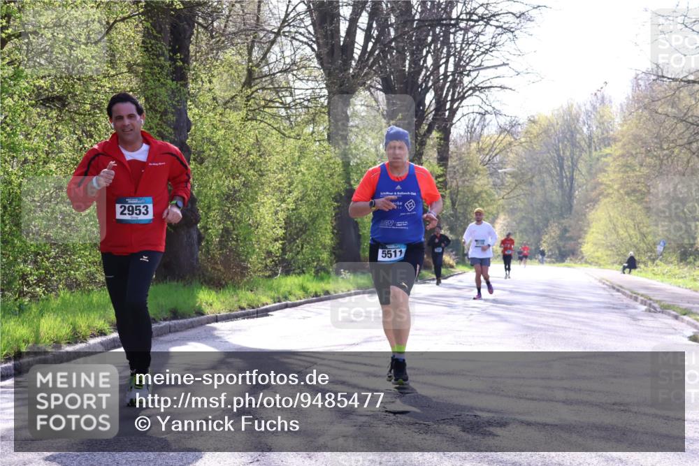 12.04.2026 - 45. Internationalen Wilhelmsburger Insellauf Yannick Fuchs http://msf.ph/oto/9485477 12.04.2026 10:28:32 Laufen 2953, 5511, 3110 meine-sportfotos.de