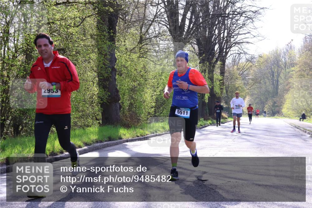 12.04.2026 - 45. Internationalen Wilhelmsburger Insellauf Yannick Fuchs http://msf.ph/oto/9485482 12.04.2026 10:28:32 Laufen 2953, 5511, 3110 meine-sportfotos.de