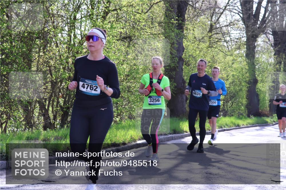 12.04.2026 - 45. Internationalen Wilhelmsburger Insellauf Yannick Fuchs http://msf.ph/oto/9485518 12.04.2026 10:34:48 Laufen 4762, 3256, 4631, 2300, 284 meine-sportfotos.de