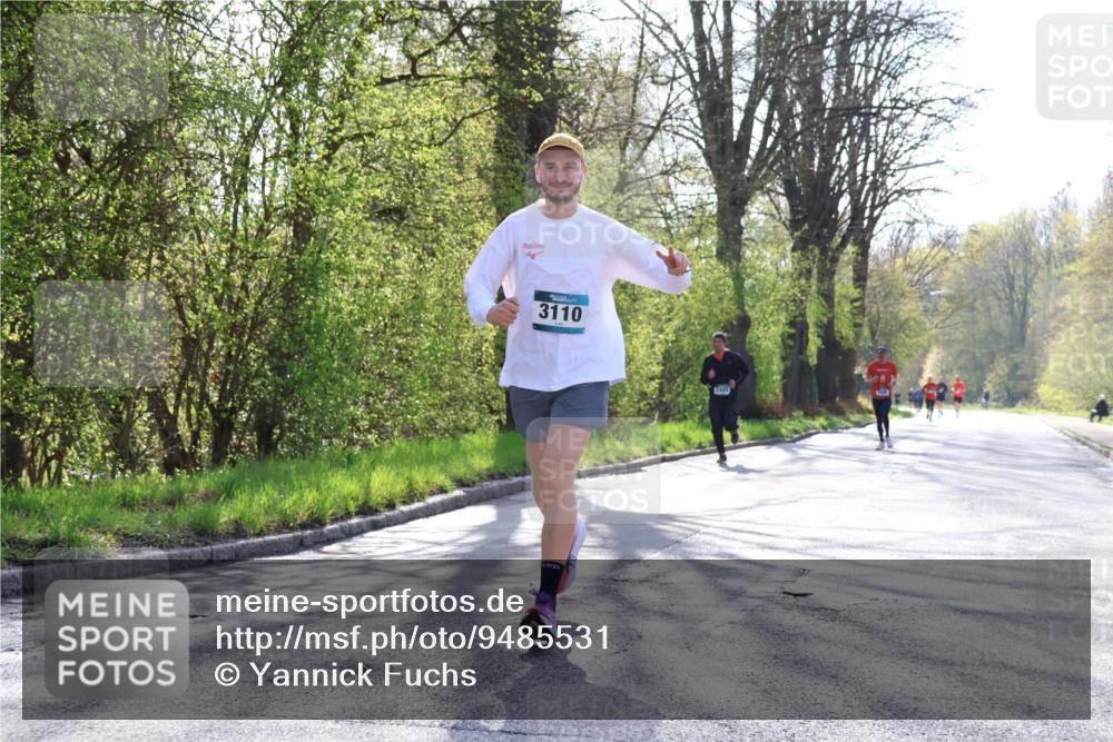 12.04.2026 - 45. Internationalen Wilhelmsburger Insellauf Yannick Fuchs http://msf.ph/oto/9485531 12.04.2026 10:28:39 Laufen 3110 meine-sportfotos.de