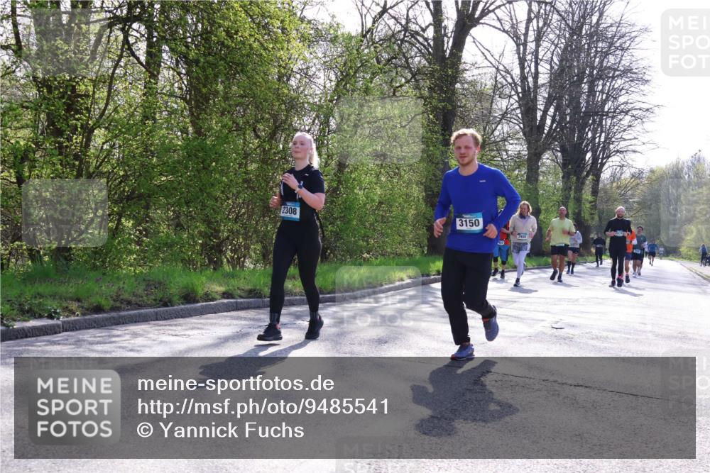 12.04.2026 - 45. Internationalen Wilhelmsburger Insellauf Yannick Fuchs http://msf.ph/oto/9485541 12.04.2026 10:46:38 Laufen 2308, 3150, 2988 meine-sportfotos.de