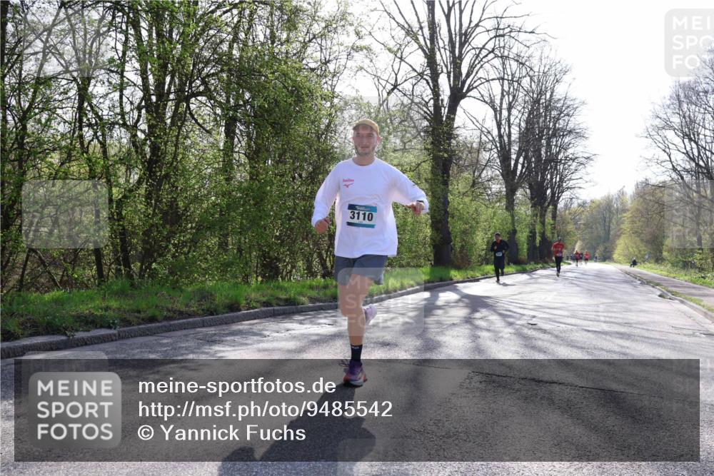 12.04.2026 - 45. Internationalen Wilhelmsburger Insellauf Yannick Fuchs http://msf.ph/oto/9485542 12.04.2026 10:28:39 Laufen 3110 meine-sportfotos.de