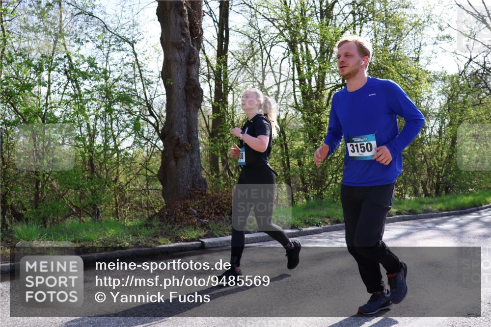12.04.2026 - 45. Internationalen Wilhelmsburger Insellauf Yannick Fuchs http://msf.ph/oto/9485569 12.04.2026 10:46:39 Laufen 3150 meine-sportfotos.de