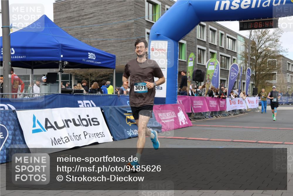 12.04.2026 - 45. Internationalen Wilhelmsburger Insellauf Strokosch-Dieckow http://msf.ph/oto/9485626 12.04.2026 13:19:43 Ziel 3071, 2027 meine-sportfotos.de