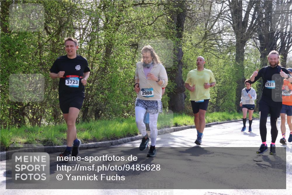 12.04.2026 - 45. Internationalen Wilhelmsburger Insellauf Yannick Fuchs http://msf.ph/oto/9485628 12.04.2026 10:46:41 Laufen 3723, 2988, 2931, 3665 meine-sportfotos.de